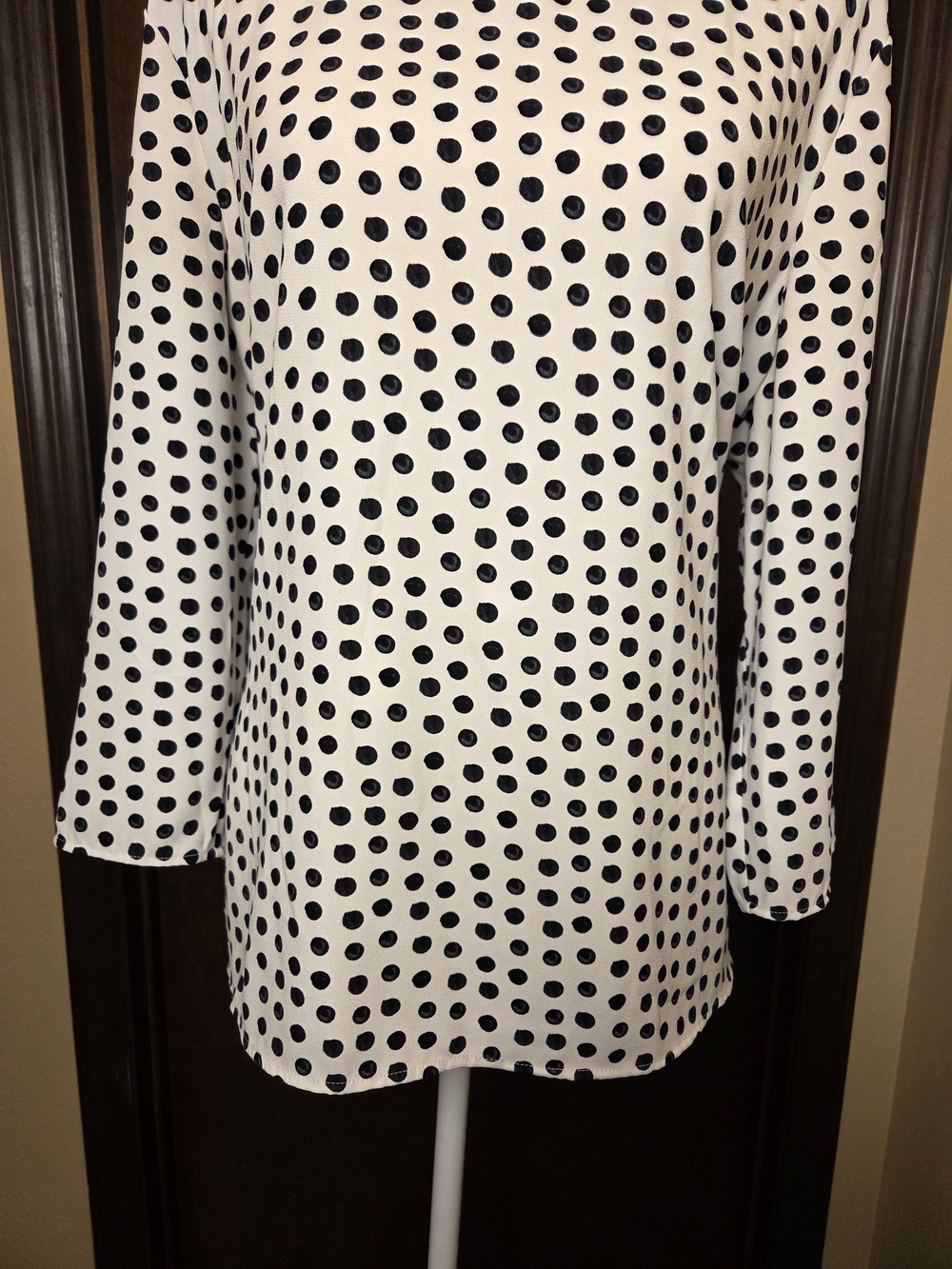 Talbots Black & White Polka Dot 3/4 Sleeve Top - Picture 4 of 13